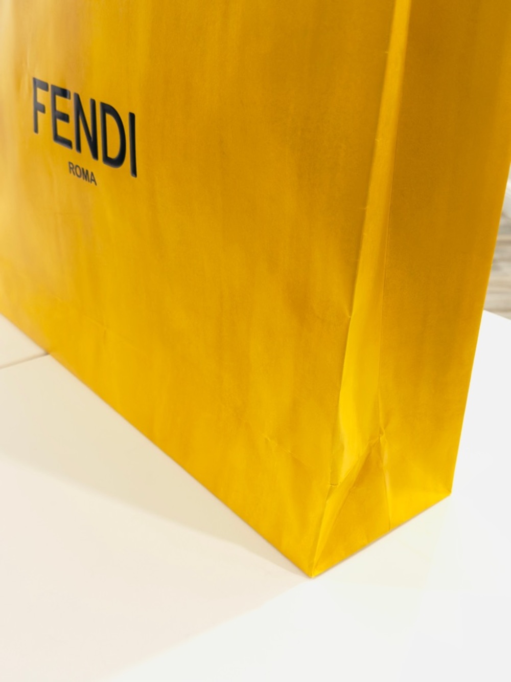 FENDI Roma Reusable Paper Shopping Gift Bag Yellow Size 22”x 18.5”x 6” Inches - Picture 5 of 9